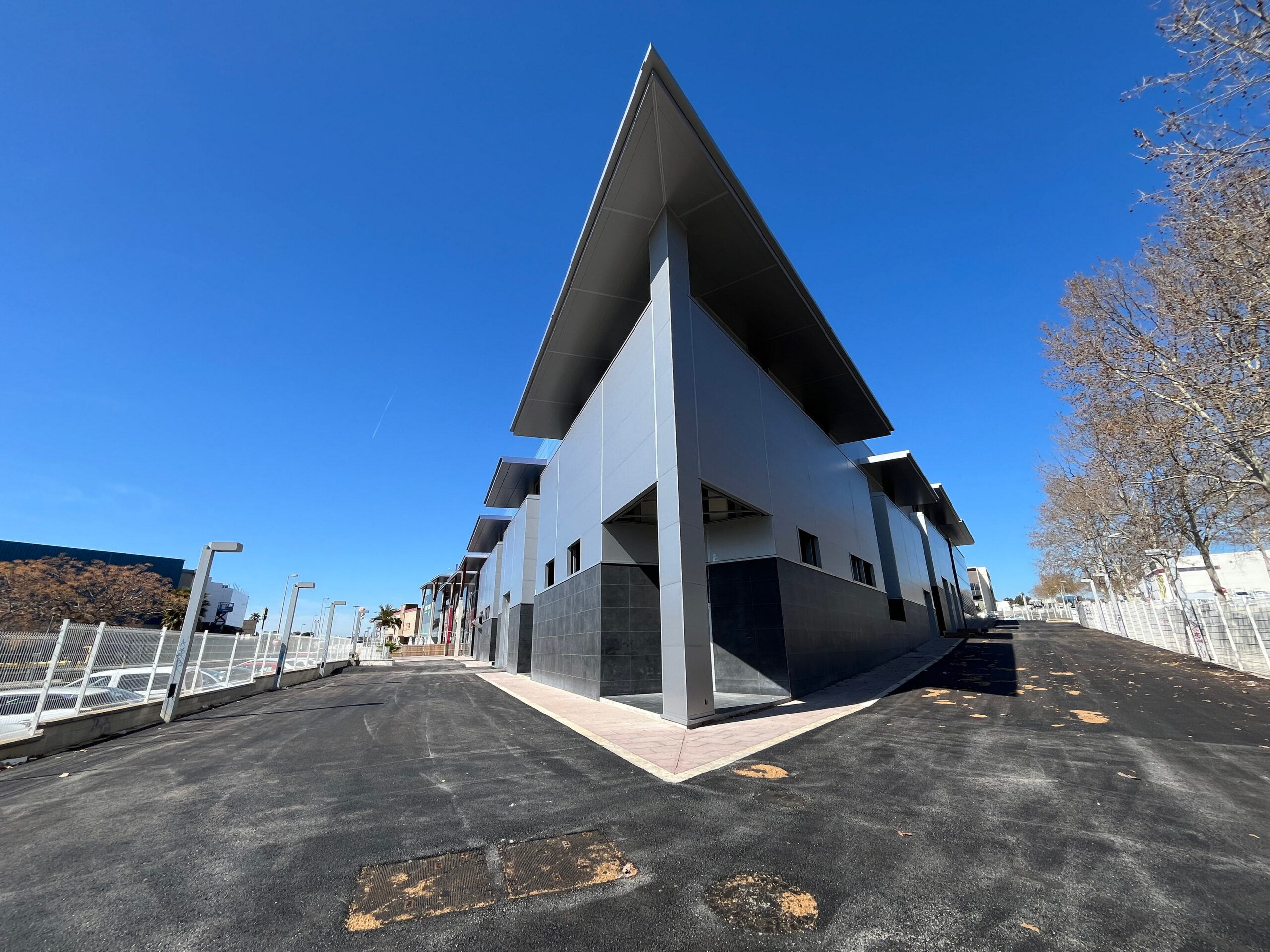 Naus industrials | Lloguer | Promocions Comercials i Industrial | Vilanova i la Geltrú